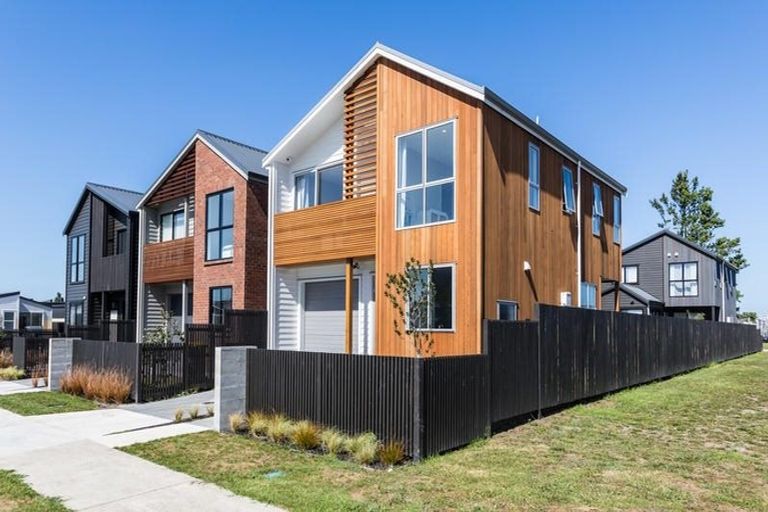 Photo of property in 20 Courage Road, Papakura, 2110