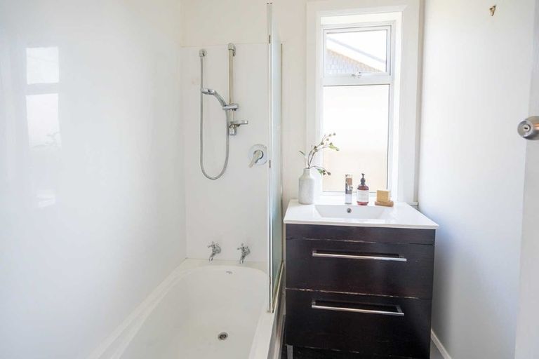 Photo of property in 144 Milton Street, Somerfield, Christchurch, 8024