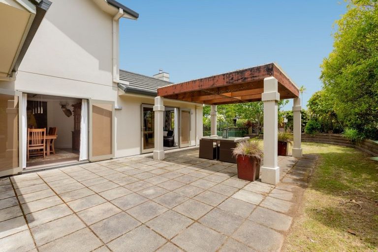 Photo of property in 2 Kildonan Place, Bethlehem, Tauranga, 3110