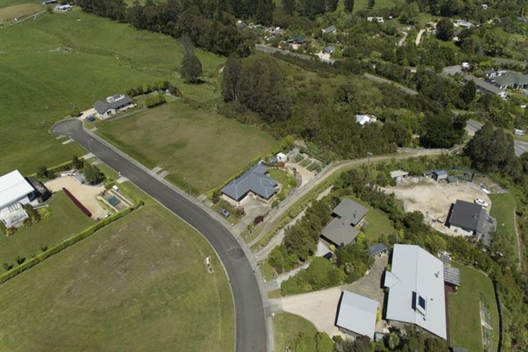 Photo of property in 48 Ruataniwha Drive, Collingwood, 7073