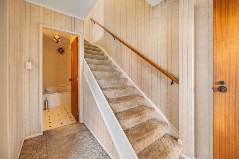 Photo of property in 24b Parklands Drive, Karori, Wellington, 6012