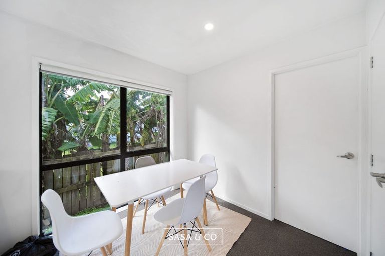 Photo of property in 90 Chelburn Crescent, Mangere East, Auckland, 2024