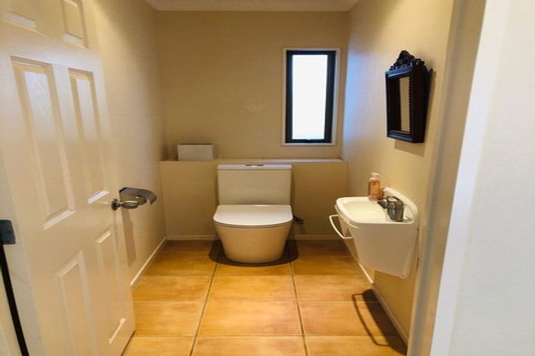 Photo of property in 61 Santa Ana Drive, Dannemora, Auckland, 2016