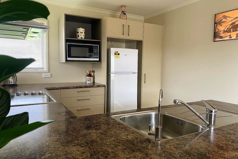 Photo of property in 13 Tasman Street, Opunake, 4616