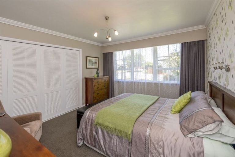 Photo of property in 67 Kennedy Drive, Levin, 5510