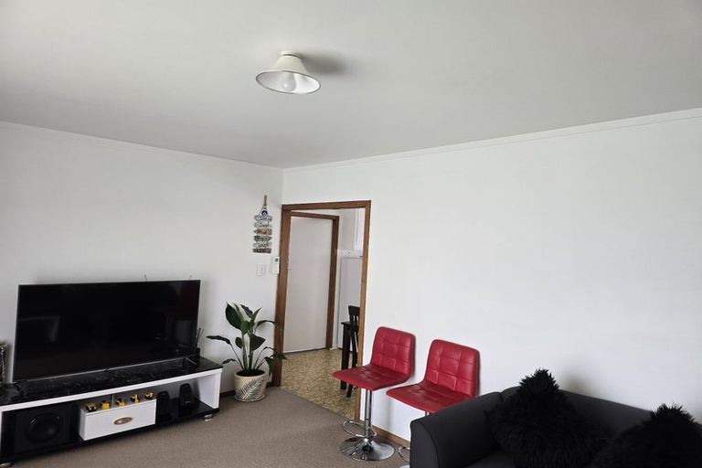 Photo of property in 2/24 Jellicoe Road, Manurewa, Auckland, 2102