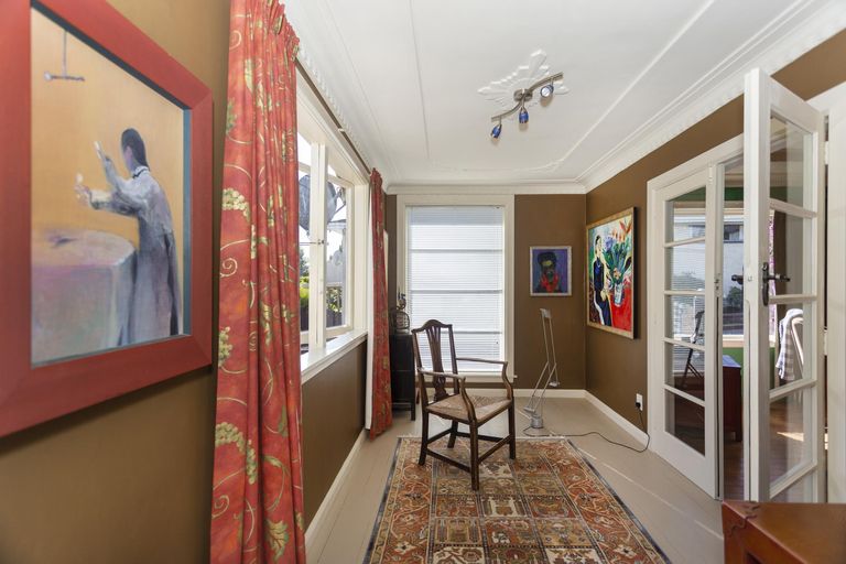 Photo of property in 6 Awamoa Road, Holmes Hill, Oamaru, 9401