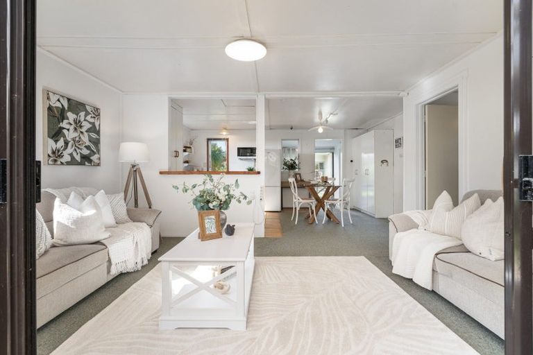 Photo of property in 106b Beverley Terrace, Whangamata, 3620
