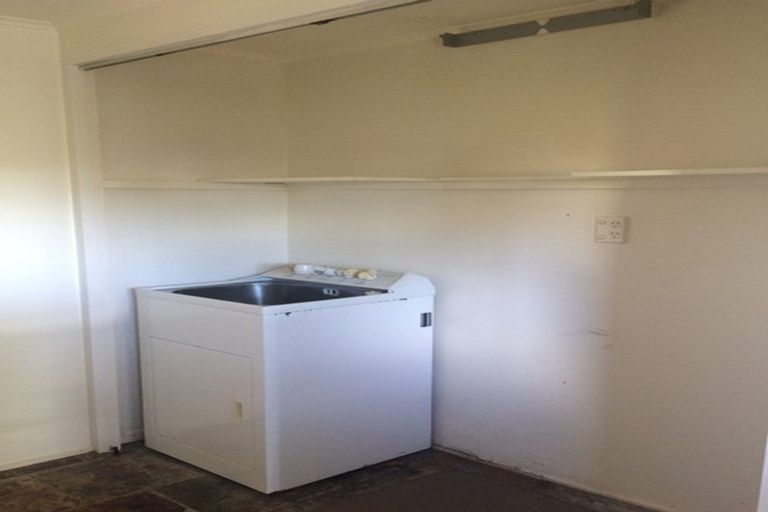 Photo of property in 23 Churchill Road, Murrays Bay, Auckland, 0630