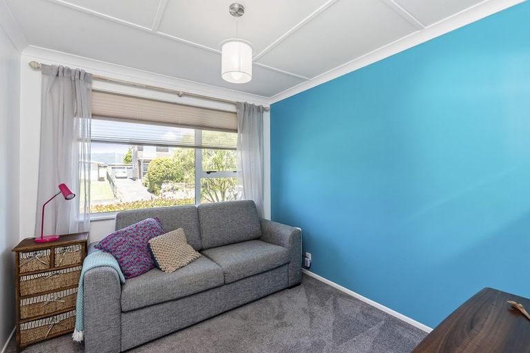 Photo of property in 18 Teoti Street, Paraparaumu Beach, Paraparaumu, 5032