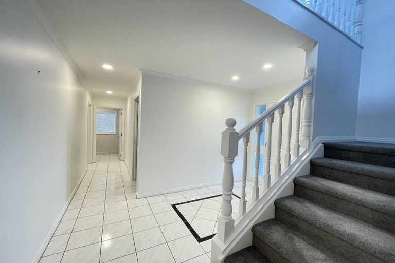 Photo of property in 4 Olwyn Place, Greenhithe, Auckland, 0632