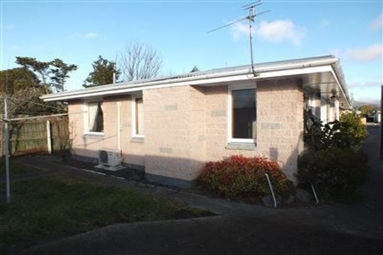 Photo of property in 7/483 Gloucester Street, Linwood, Christchurch, 8011