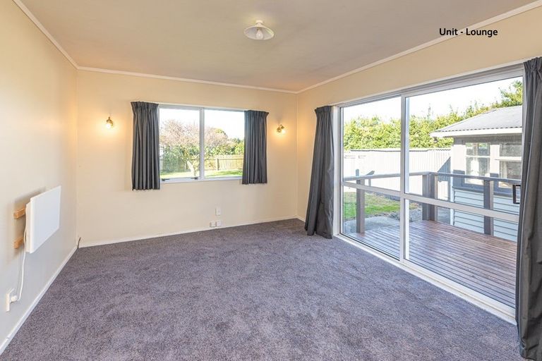 Photo of property in 76 Totara Street, Tawhero, Whanganui, 4501