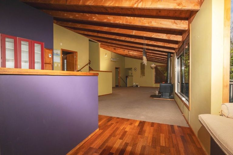 Photo of property in 180 Glengarry Road, Glen Eden, Auckland, 0602