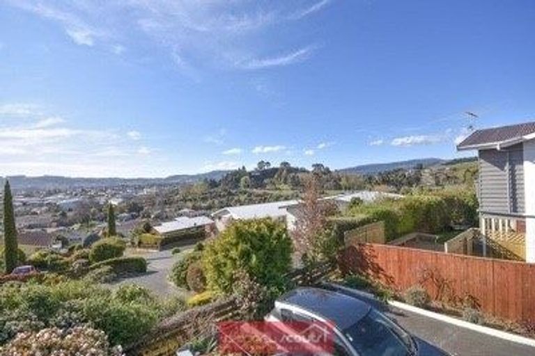 Photo of property in 13 Clyde Street, Kinmont Park, Mosgiel, 9024