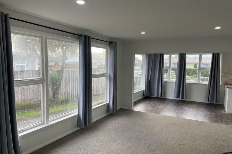 Photo of property in 64 Frensham Crescent, Woolston, Christchurch, 8062