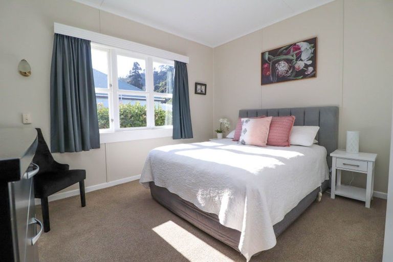 Photo of property in 708 Mackay Street, Thames, 3500