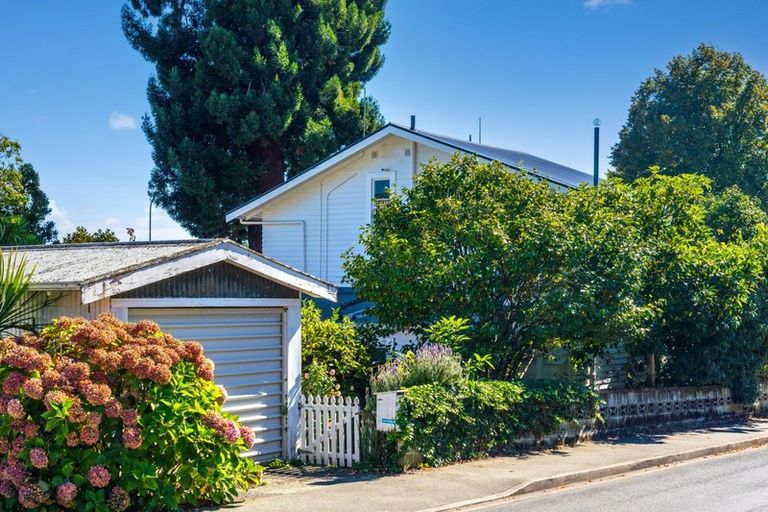 Photo of property in 130 Nile Street, Nelson, 7010