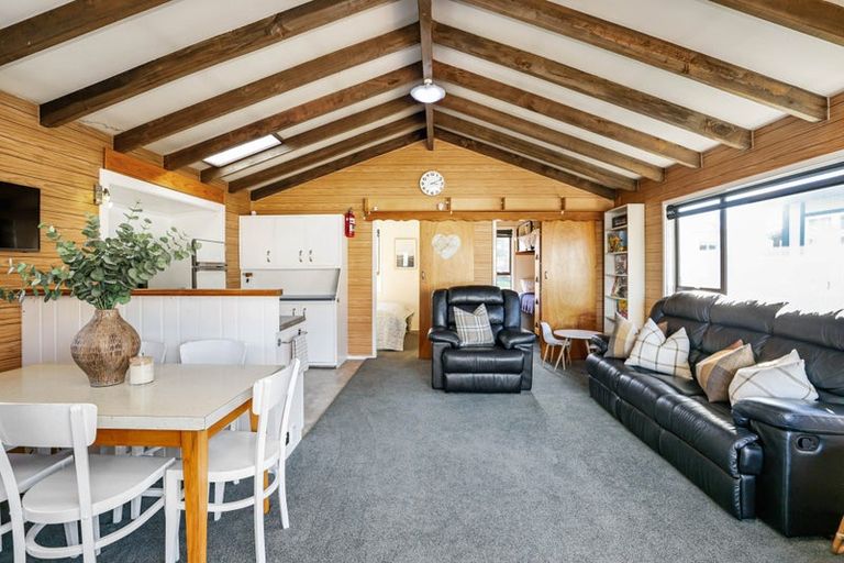 Photo of property in 97 Two Thumbs Street, Ashburton Lakes, Mount Somers, 7771