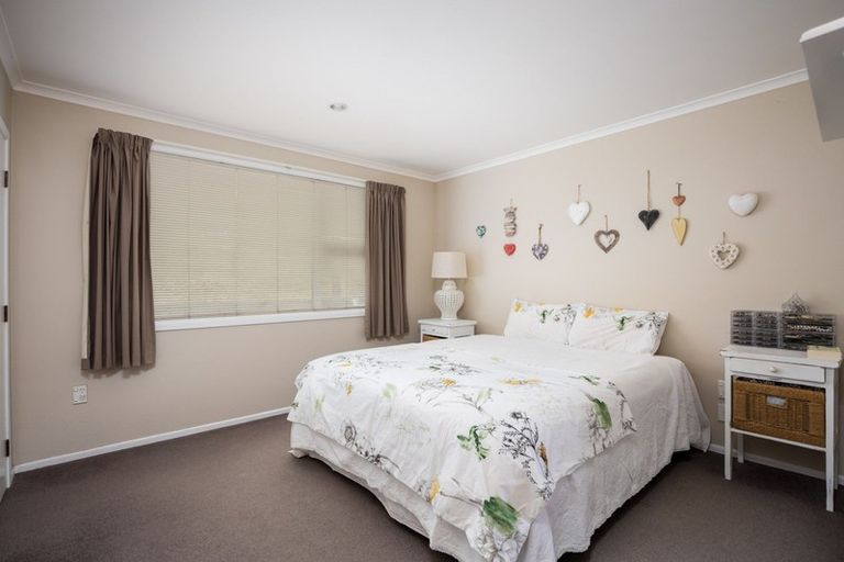 Photo of property in 108 Frankley Road, Frankleigh Park, New Plymouth, 4310