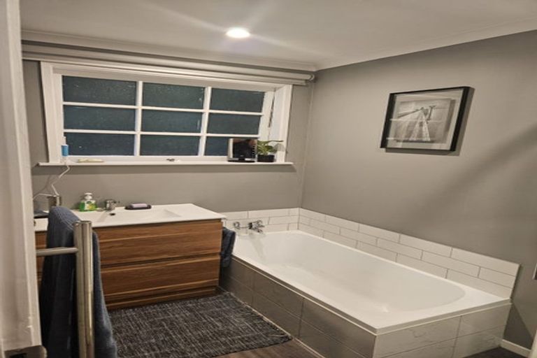 Photo of property in 3/167 Manuka Road, Bayview, Auckland, 0629