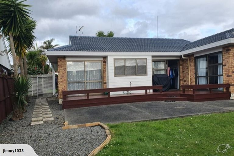 Photo of property in 149 Prince Regent Drive, Farm Cove, Auckland, 2012