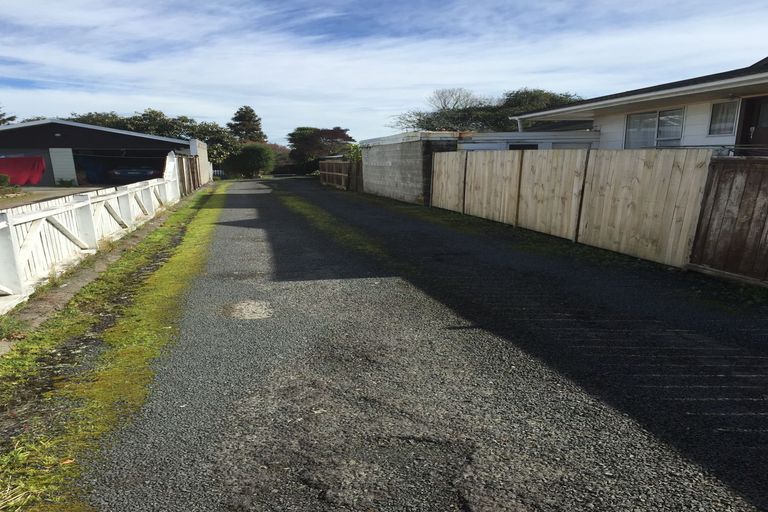 Photo of property in 60a Alison Street, Hamilton Lake, Hamilton, 3204