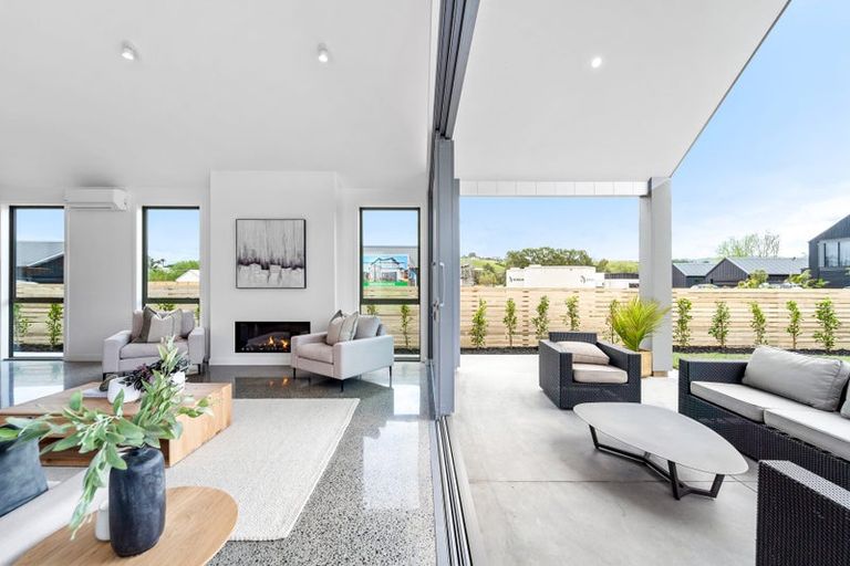 Photo of property in 9 Tiaki Lane, Matakana, 0985