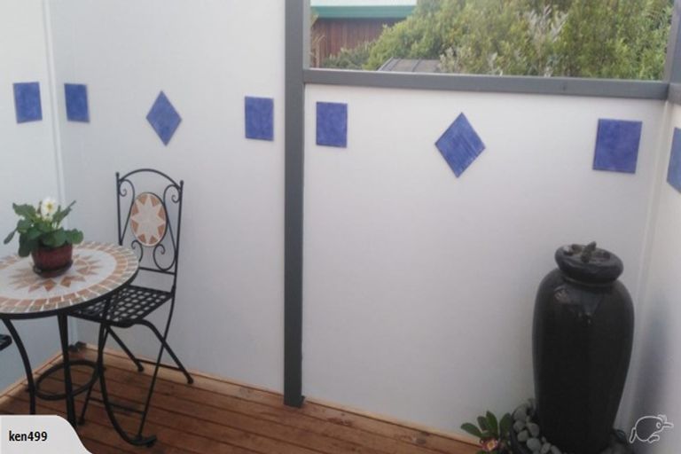 Photo of property in 112a Pacific Parade, Army Bay, Whangaparaoa, 0930