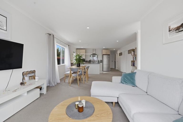 Photo of property in 31 Harore Road, Takanini, 2112