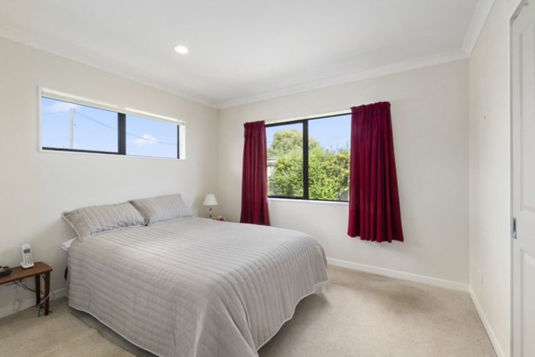 Photo of property in 20 Ian Peter Way, Otaki, 5512