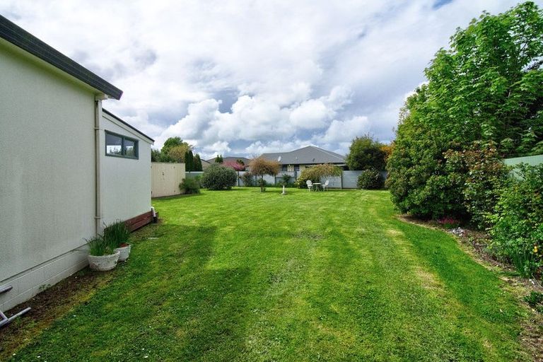 Photo of property in 228 High Street North, Carterton, 5713