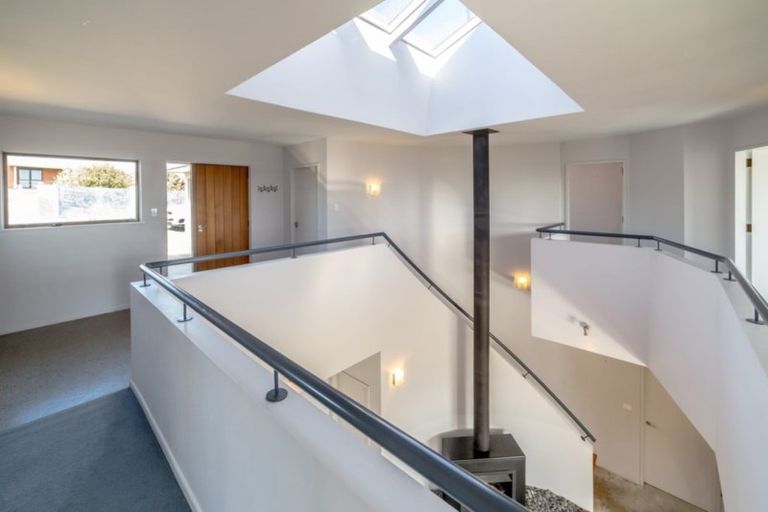 Photo of property in 89 Sutherland Drive, Martinborough, 5781