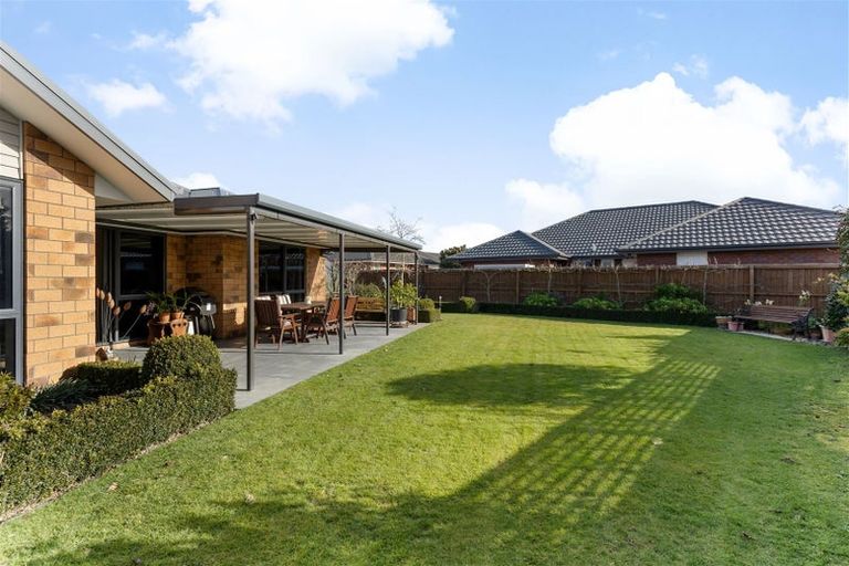 Photo of property in 5 Donovan Place, Aidanfield, Christchurch, 8025