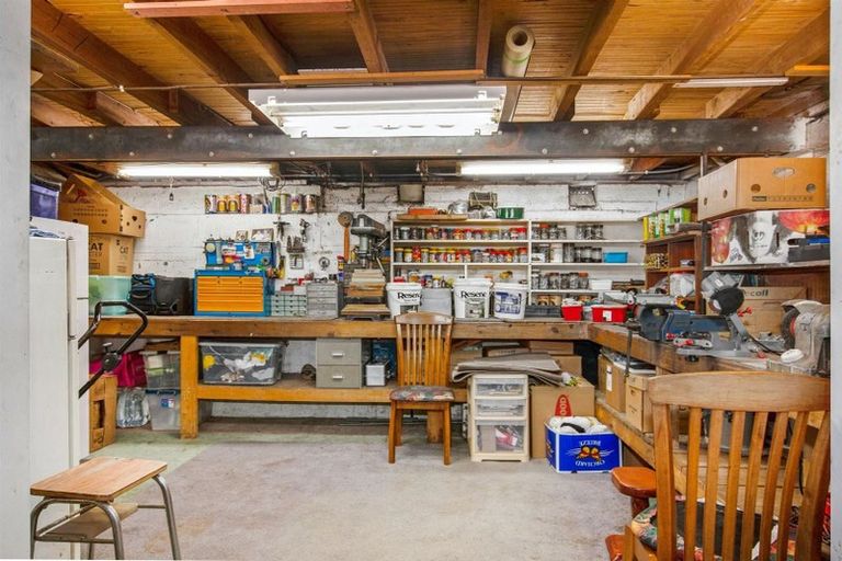 Photo of property in 95 Bell Street, Tawa, Wellington, 5028