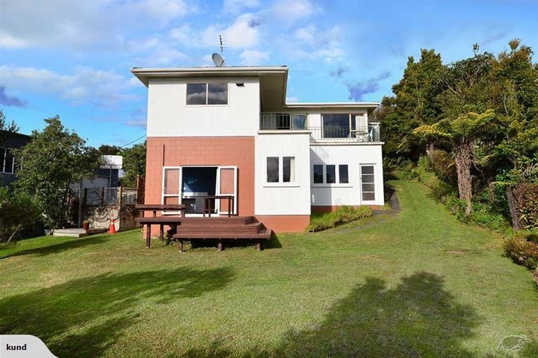 Photo of property in 6 Rimu Road, Stanmore Bay, Whangaparaoa, 0932
