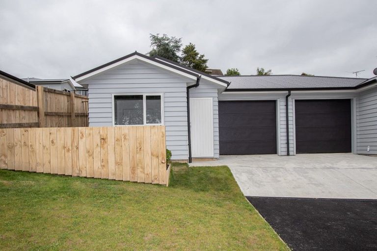 Photo of property in 2/16 Rothwell Street, Dinsdale, Hamilton, 3204