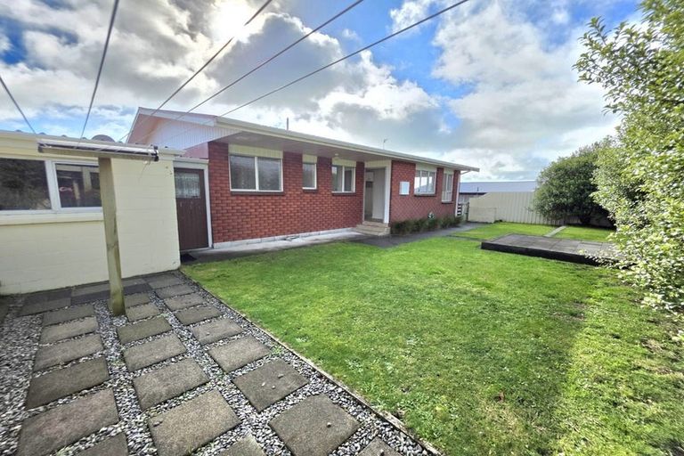Photo of property in 19a Gardenia Avenue, Bell Block, New Plymouth, 4312