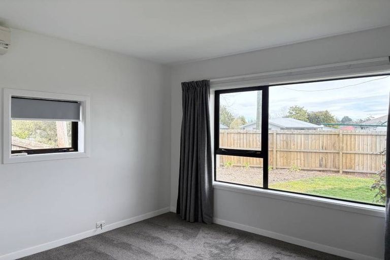 Photo of property in 212 Burwood Road, Burwood, Christchurch, 8083