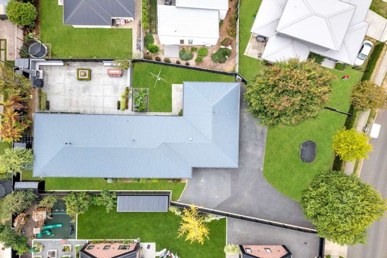 Photo of property in 44 Tulip Drive, Cambridge, 3434