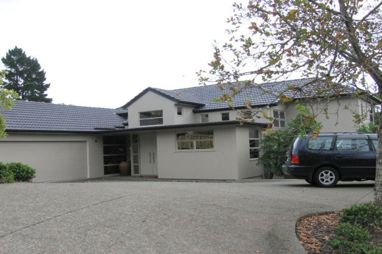 Photo of property in 9 Oakford Park Crescent, Greenhithe, Auckland, 0632