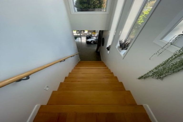 Photo of property in 24 Bevyn Street, Castor Bay, Auckland, 0620