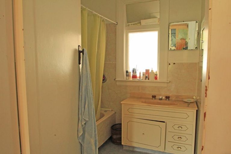 Photo of property in 14 Kingslea Street, Holmes Hill, Oamaru, 9401