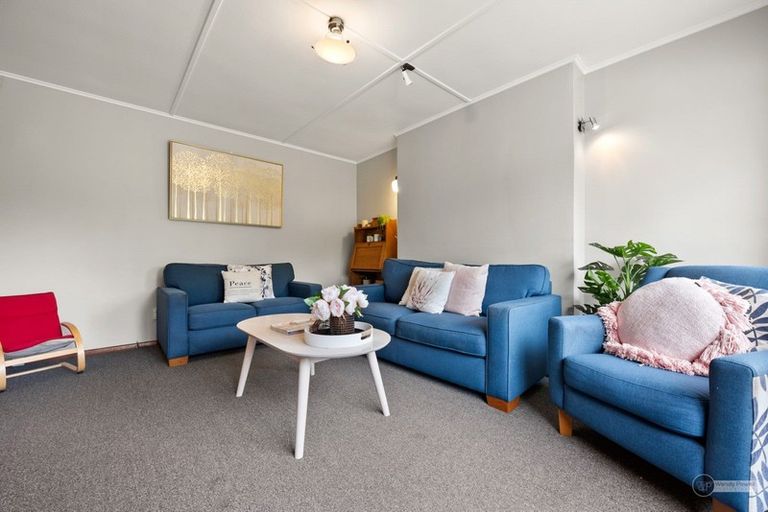 Photo of property in 378 Cambridge Terrace, Naenae, Lower Hutt, 5011