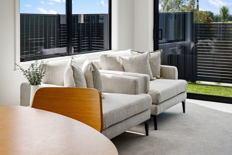 Photo of property in 96 Eriksen Road, Te Awa, Napier, 4110