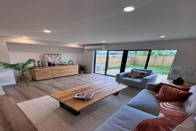 Photo of property in 5/13 Cheviot Street, Mangere East, Auckland, 2024