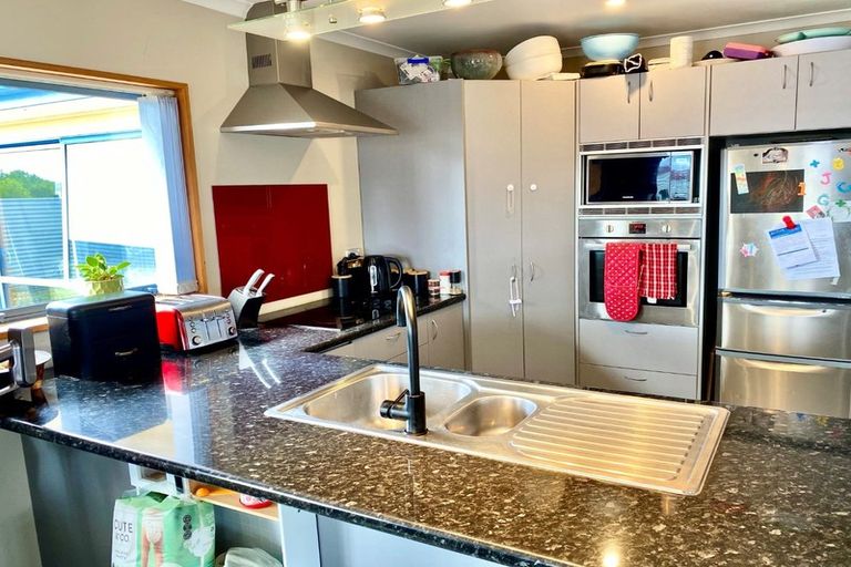 Photo of property in 4 Pukaki Avenue, Ngahere, Dobson, 7872