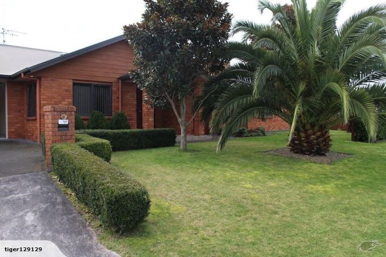 Photo of property in 2 Shiraz Place, Rototuna, Hamilton, 3210