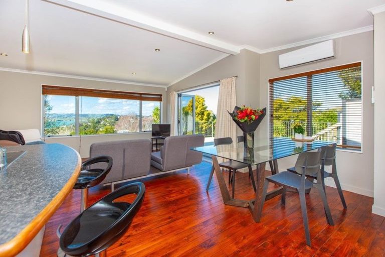 Photo of property in 15 Bay View Road, Raglan, 3225