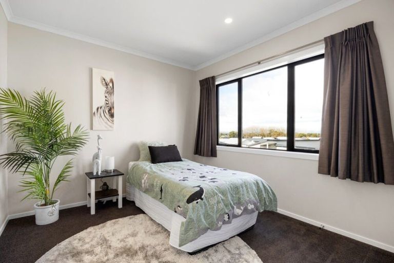 Photo of property in 2 Retallick Place, Flagstaff, Hamilton, 3210